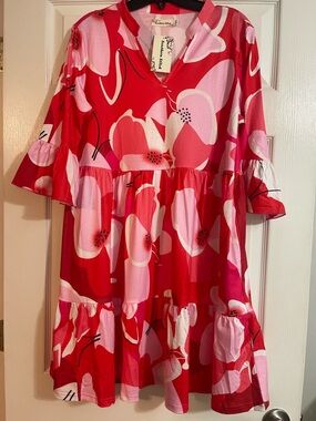 NWT Women’s Boutique Floral Dress